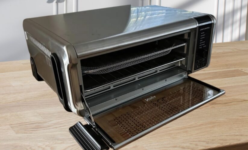 Ninja SP151 Flip Toaster Oven & Air Fryer
